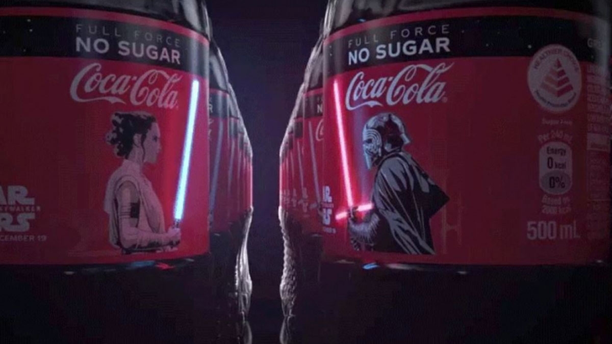 Coca-Cola: Limitierte "Star Wars"-Flaschen mit leuchtendem Laserschwert