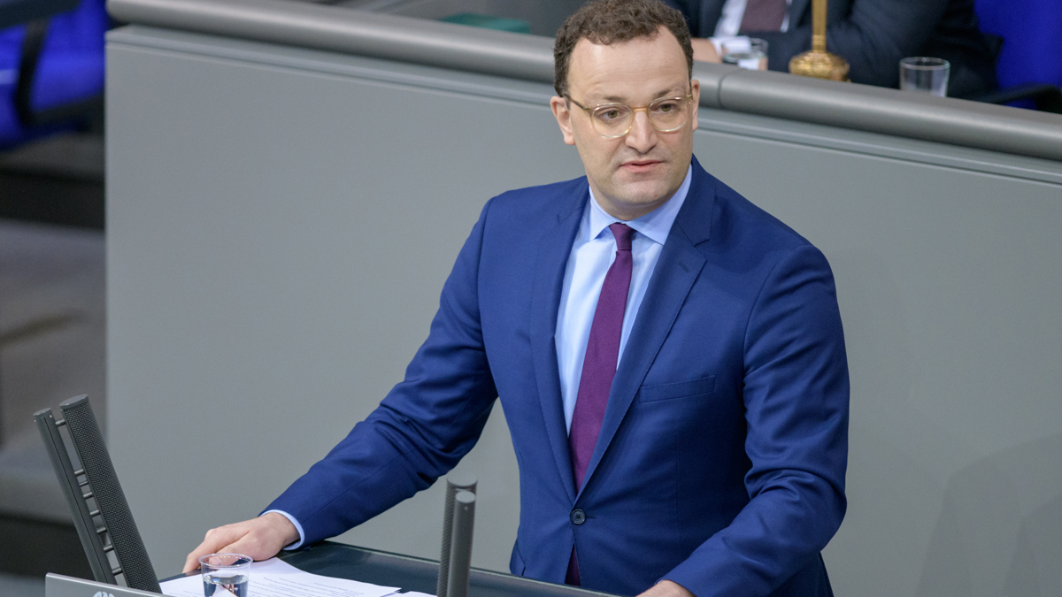 „Würde das Land zerreißen“: Spahn spricht sich gegen allgemeine Impfpflicht aus