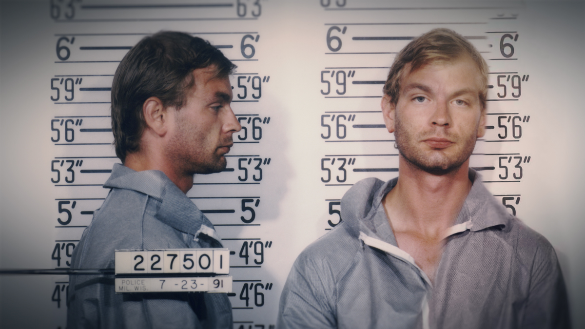 Verstörender TikTok-Trend: „Jeffrey Dahmer Polaroid Challenge“ sorgt für Wirbel