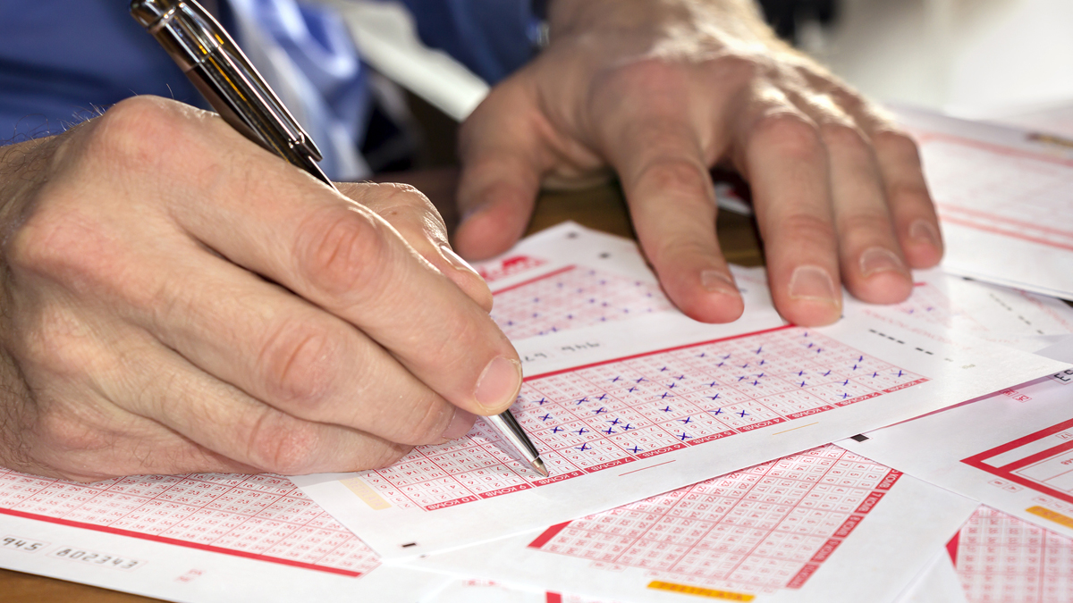 Experte enthüllt genialen Trick: So lassen sich die Lotto-Gewinnchancen erhöhen