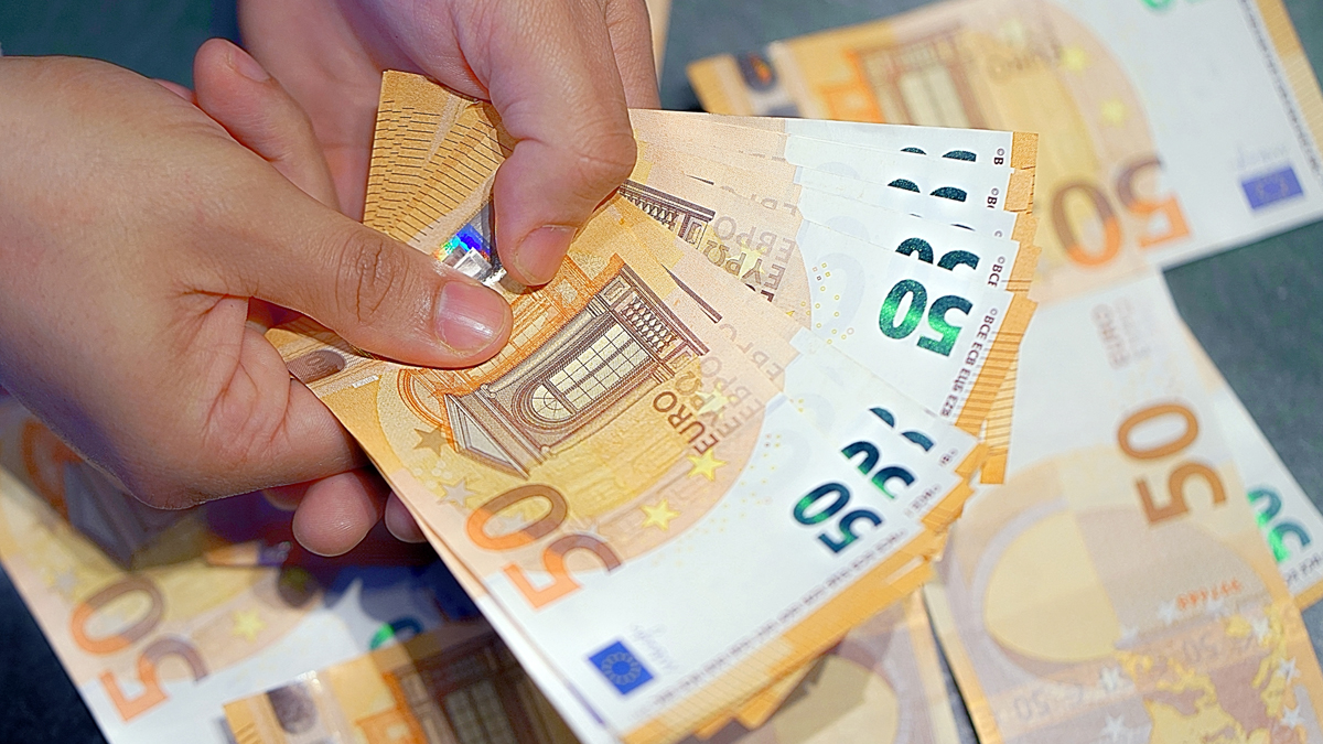 Bis zu 700 Euro monatlich: Regierung plant den nächsten Bonus