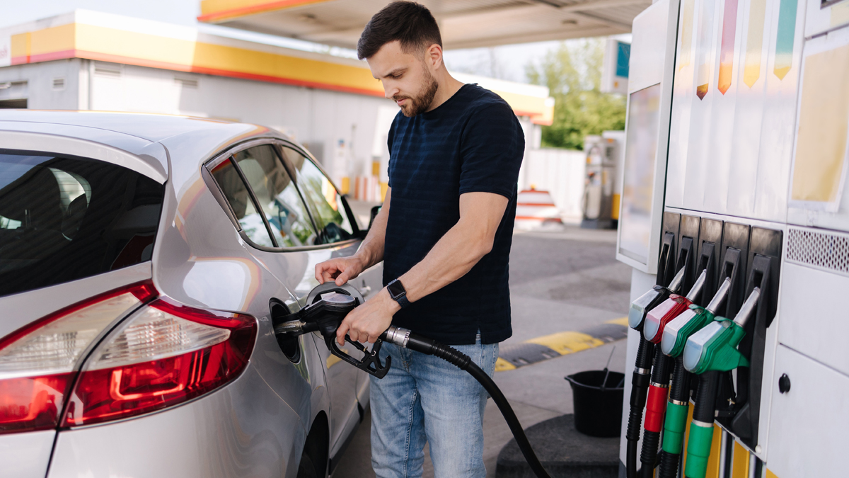 Tanken im Winter: Internationale Energieagentur warnt vor Diesel-Engpässen 