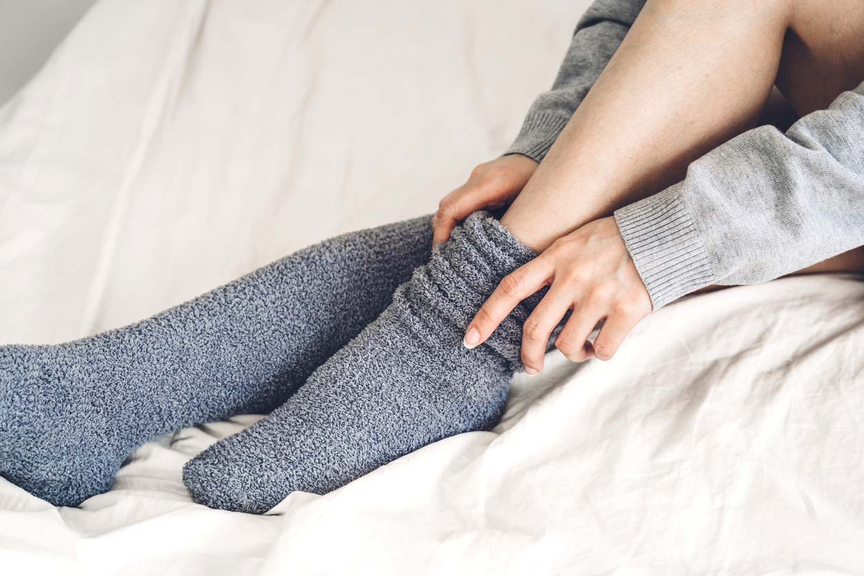 Überraschende Studie: Socken im Bett sind gesund