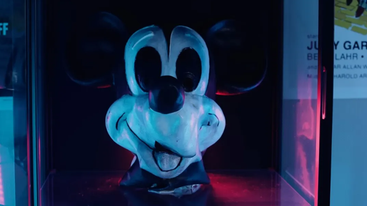 Disney-Figur wird zum Killer: Trailer zu Micky-Maus-Horror geht viral