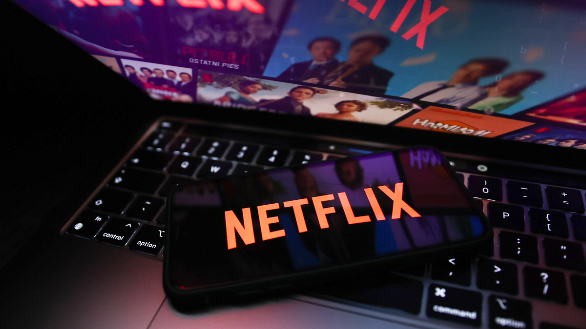 Netflix und Co. günstiger nutzen: So kann man beim Streaming Geld sparen