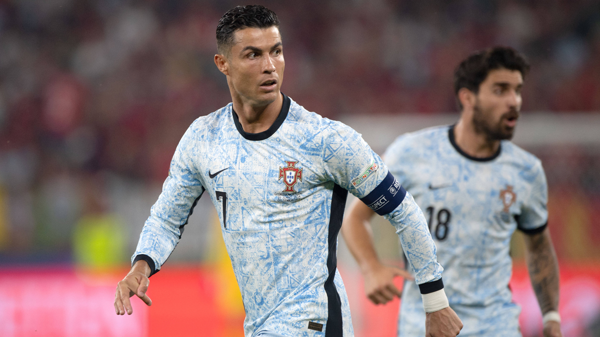 Cristiano Ronaldo erfüllt todkrankem Awar (4) seinen größten Wunsch