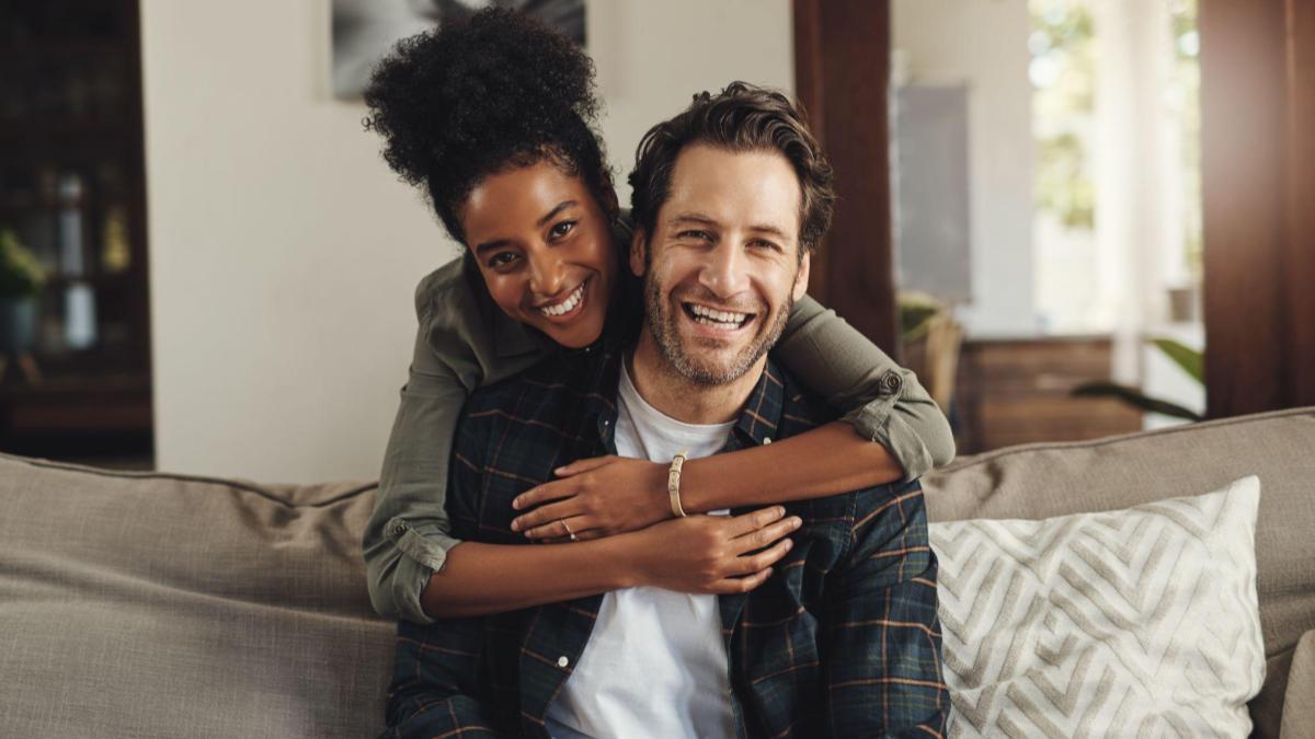 Menschen erzählen, wieso sie ihren Partner betrogen haben.