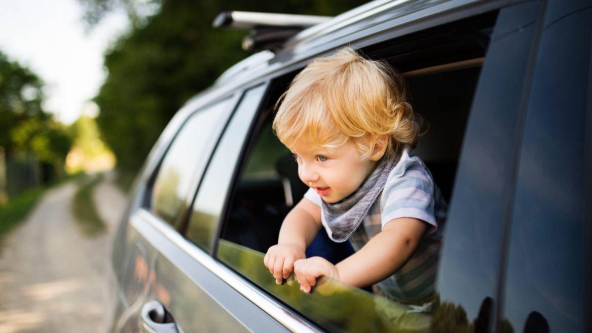 Ein Trick im Auto rettet das Leben deines Kindes. Das sollten Elter wissen!