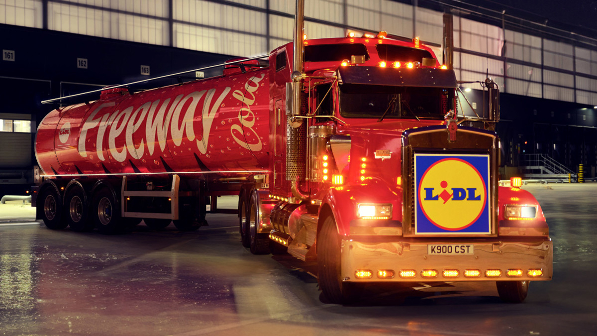 Konkurrenz für Coca-Cola: Lidl bringt in Großbritannien eigenen Weihnachtstruck auf die Straßen