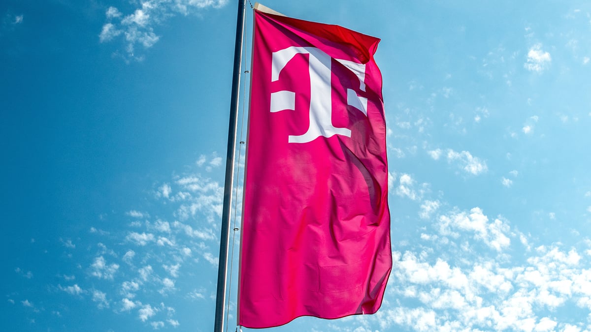 Tausende Telekom-Kunden betroffen: Verbraucherzentrale warnt vor „Sprachnachricht“