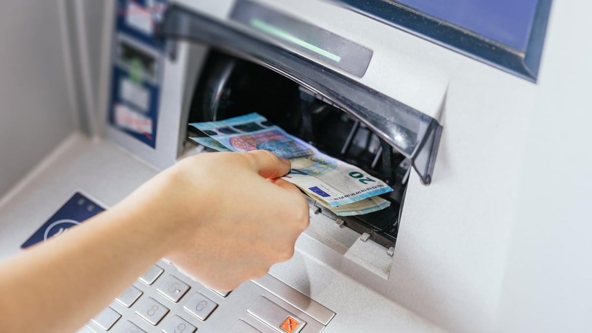 Reiche Kunden: Wer so viel Geld auf dem Bankkonto hat, erhält besondere Vorteile