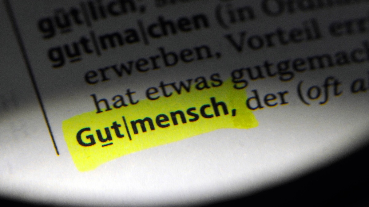 Deutsches Wörterbuch, in dem das Wort „Gutmensch“ markuert wurde