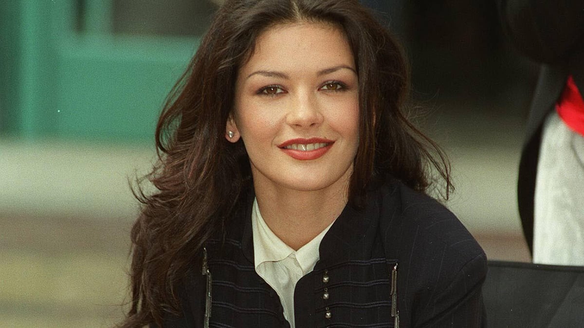 Catherine Zeta-Jones jung: So sah die Schauspielerin vor 35 Jahren aus