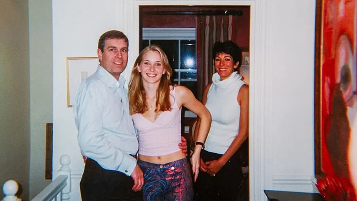 Ghislaine Maxwell enthüllt: So viel Geld zahlte ihr Jeffrey Epstein jedes Jahr