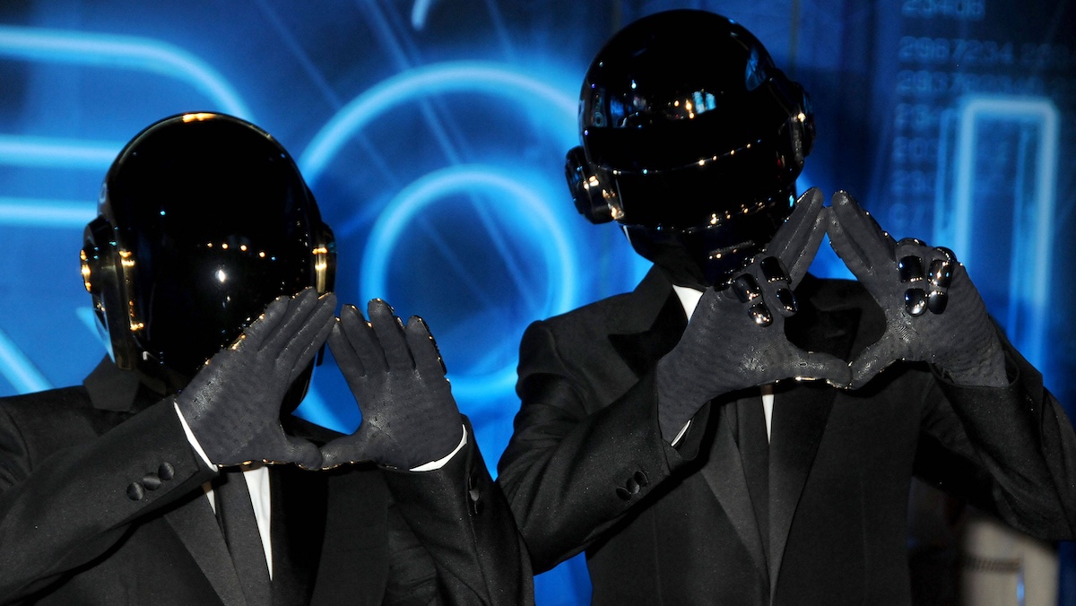 Daft Punk mit Helmen im Jahr 2010