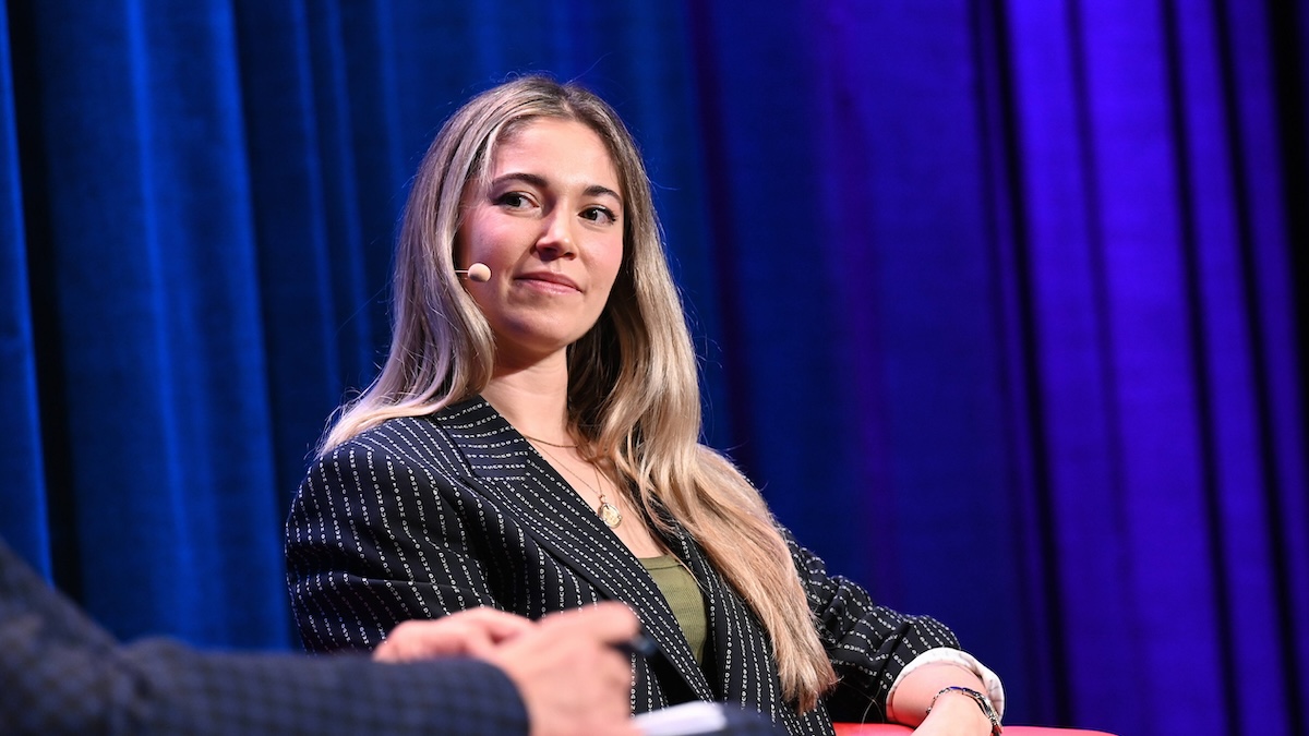 Kriminalpsychologin erklärt: Mit einer einfachen Frage erkennt man einen Narzissten 10 Narzissten erkennen: Dr. Julia Shaw bei einem Penal Talk